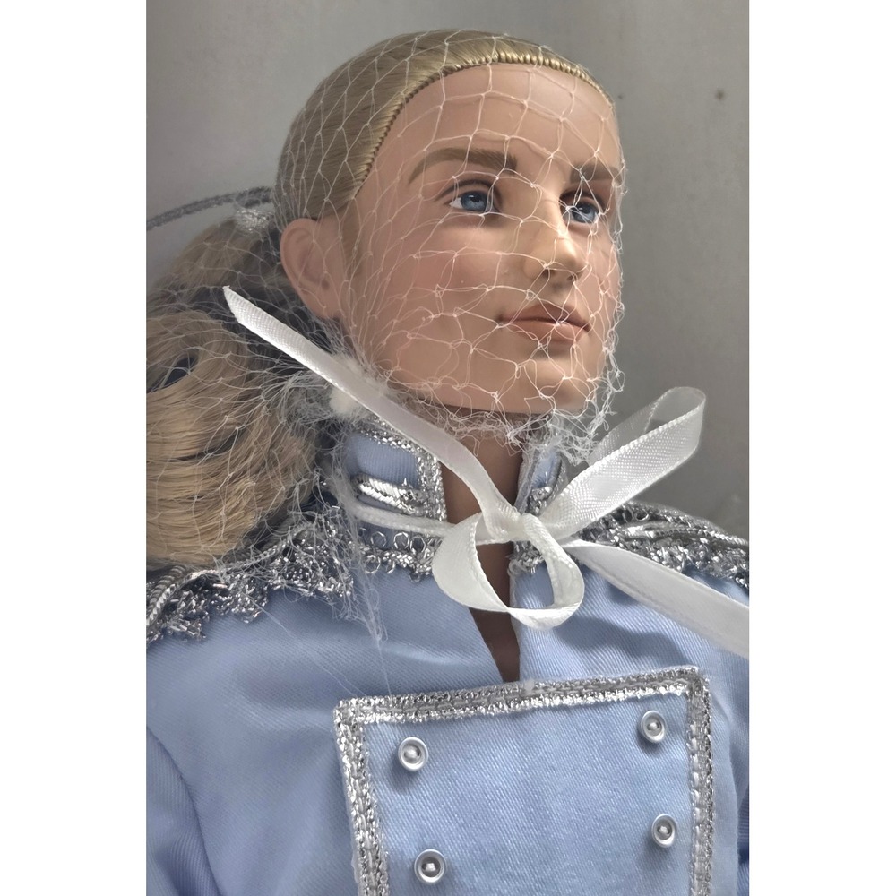 Tonner-Cinderella Collection 17" Doll "Prince Charming" T6-CNDD-05 NIB - Picture 4 of 16